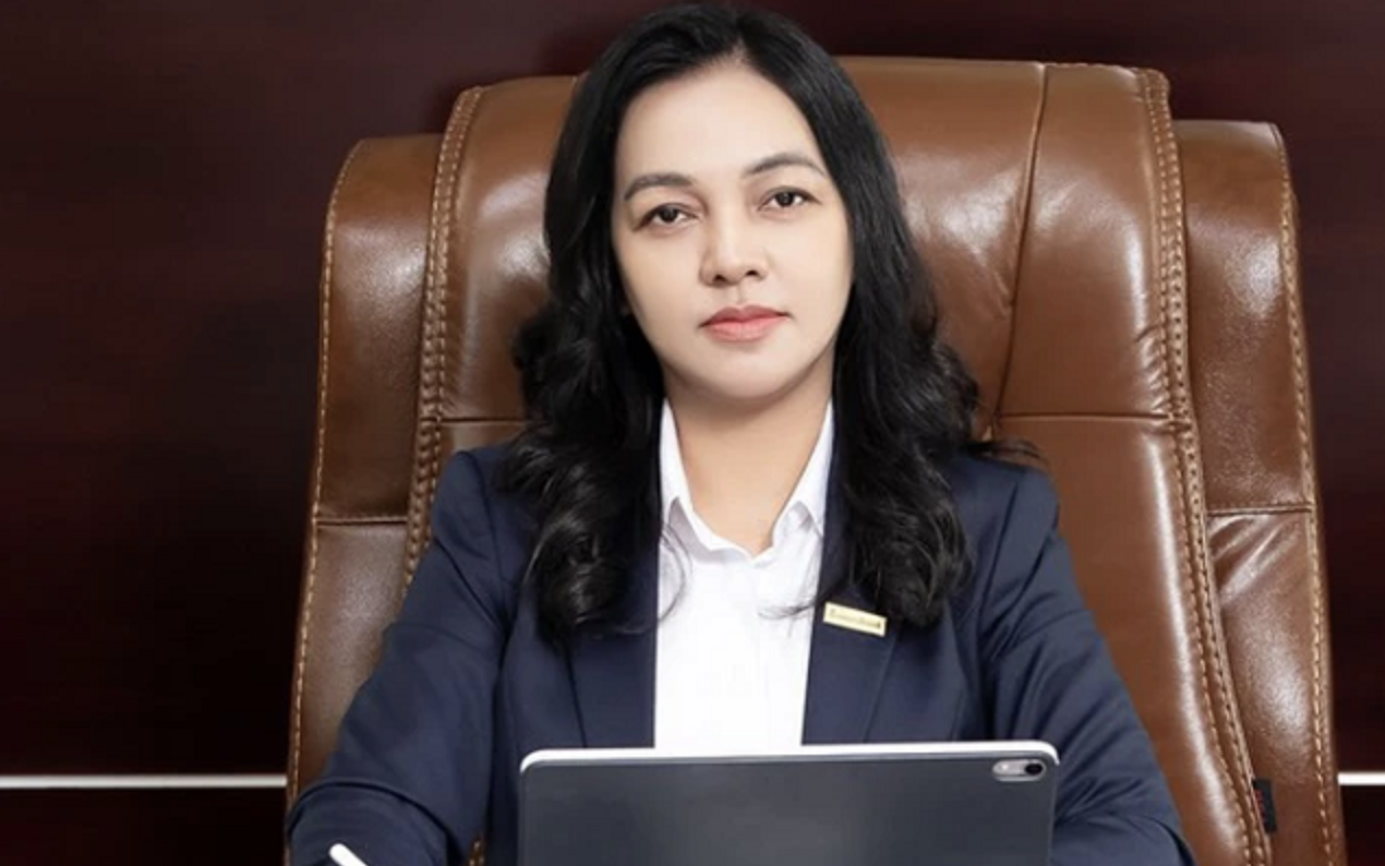 Bà Nguyễn Đức Thạch Diễm từ chức Tổng Giám Đốc Sacombank để tập trung vào định hướng tái cấu trúc ngân hàng